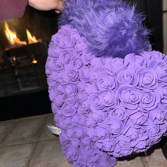 Among Us - Picture 2 of 2